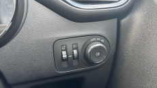 Vauxhall Crossland 1.2 Turbo [130] Design 5dr Auto Petrol Hatchback